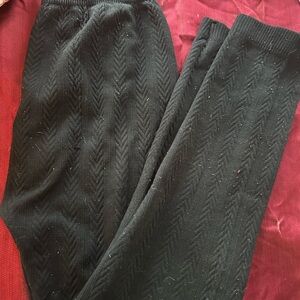 Stylish Black Chevron Leggings